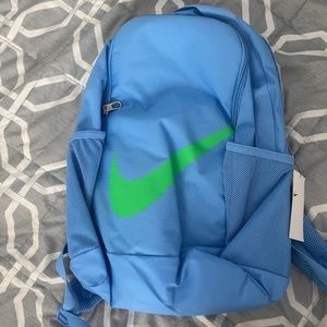 Nike Brasília backpack youth 18L
